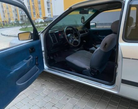 Серый Форд Сиерра, объемом двигателя 1.6 л и пробегом 150 тыс. км за 1650 $, фото 17 на Automoto.ua