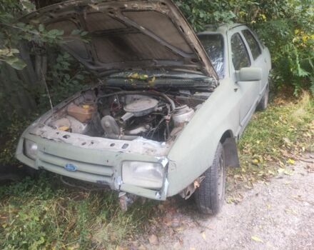 Серый Форд Сиерра, объемом двигателя 2 л и пробегом 150 тыс. км за 358 $, фото 3 на Automoto.ua