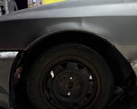 Серый Форд Сиерра, объемом двигателя 2 л и пробегом 333 тыс. км за 450 $, фото 4 на Automoto.ua