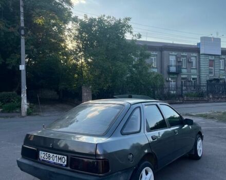 Сірий Форд Сієрра, об'ємом двигуна 1.6 л та пробігом 999 тис. км за 1400 $, фото 5 на Automoto.ua