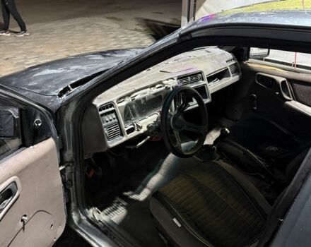 Серый Форд Сиерра, объемом двигателя 2 л и пробегом 333 тыс. км за 450 $, фото 9 на Automoto.ua