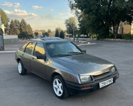 Сірий Форд Сієрра, об'ємом двигуна 1.6 л та пробігом 999 тис. км за 1400 $, фото 3 на Automoto.ua