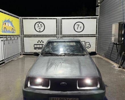 Серый Форд Сиерра, объемом двигателя 2 л и пробегом 333 тыс. км за 450 $, фото 10 на Automoto.ua