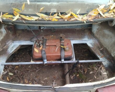 Серый Форд Сиерра, объемом двигателя 2 л и пробегом 84 тыс. км за 428 $, фото 4 на Automoto.ua