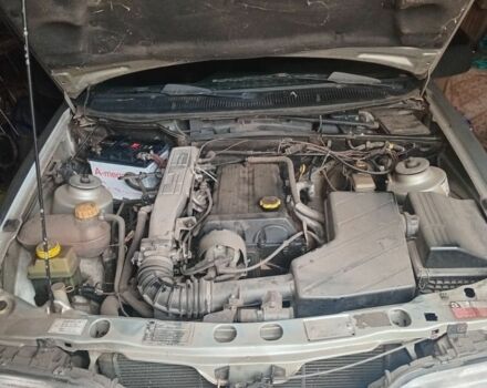 Серый Форд Сиерра, объемом двигателя 2 л и пробегом 300 тыс. км за 1191 $, фото 6 на Automoto.ua