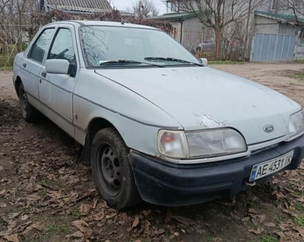 Сірий Форд Сієрра, об'ємом двигуна 1.6 л та пробігом 234 тис. км за 650 $, фото 1 на Automoto.ua
