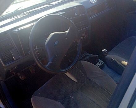 Сірий Форд Сієрра, об'ємом двигуна 1.8 л та пробігом 0 тис. км за 700 $, фото 4 на Automoto.ua