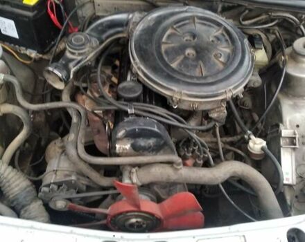 Серый Форд Сиерра, объемом двигателя 1.8 л и пробегом 200 тыс. км за 1400 $, фото 3 на Automoto.ua