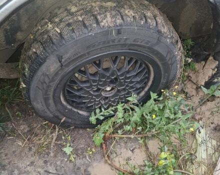 Серый Форд Сиерра, объемом двигателя 2 л и пробегом 300 тыс. км за 1191 $, фото 4 на Automoto.ua