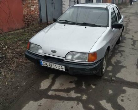 Серый Форд Сиерра, объемом двигателя 1.8 л и пробегом 200 тыс. км за 1400 $, фото 5 на Automoto.ua