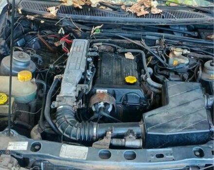 Серый Форд Сиерра, объемом двигателя 2 л и пробегом 300 тыс. км за 750 $, фото 2 на Automoto.ua