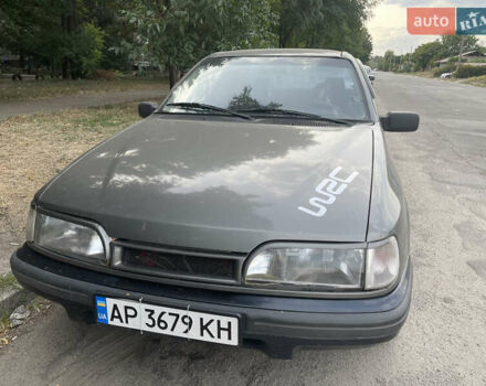 Серый Форд Сиерра, объемом двигателя 2 л и пробегом 99 тыс. км за 1500 $, фото 3 на Automoto.ua