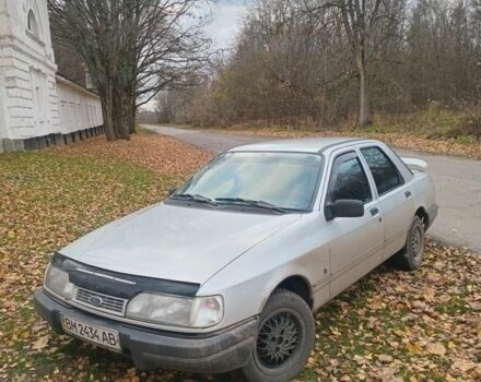 Серый Форд Сиерра, объемом двигателя 2 л и пробегом 300 тыс. км за 1191 $, фото 5 на Automoto.ua