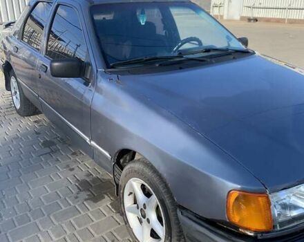 Сірий Форд Сієрра, об'ємом двигуна 1.8 л та пробігом 100 тис. км за 1100 $, фото 1 на Automoto.ua