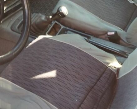 Серый Форд Сиерра, объемом двигателя 1 л и пробегом 88 тыс. км за 1003 $, фото 5 на Automoto.ua