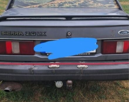 Сірий Форд Сієрра, об'ємом двигуна 2 л та пробігом 300 тис. км за 800 $, фото 1 на Automoto.ua