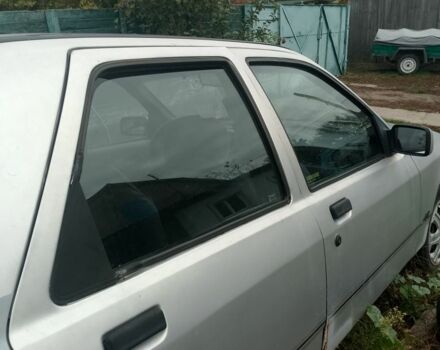 Сірий Форд Сієрра, об'ємом двигуна 2 л та пробігом 576 тис. км за 360 $, фото 1 на Automoto.ua