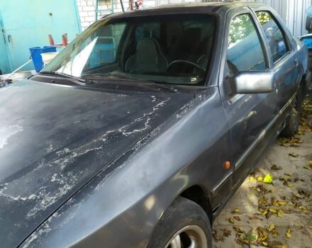 Серый Форд Сиерра, объемом двигателя 2.3 л и пробегом 200 тыс. км за 834 $, фото 3 на Automoto.ua