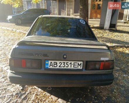 Серый Форд Сиерра, объемом двигателя 2 л и пробегом 222 тыс. км за 1100 $, фото 9 на Automoto.ua