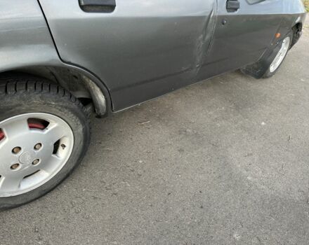 Сірий Форд Сієрра, об'ємом двигуна 2 л та пробігом 350 тис. км за 900 $, фото 4 на Automoto.ua