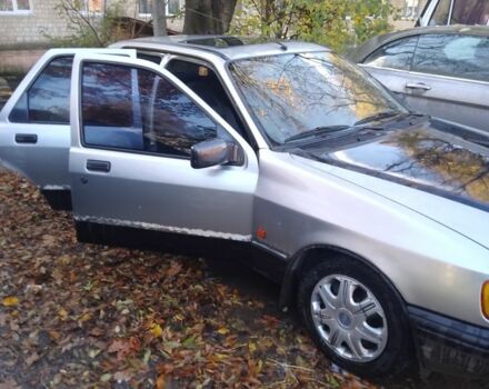 Серый Форд Сиерра, объемом двигателя 2 л и пробегом 500 тыс. км за 1000 $, фото 5 на Automoto.ua