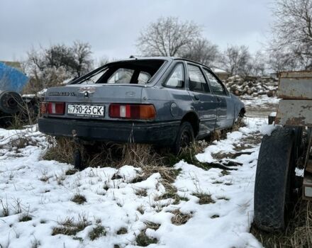 Серый Форд Сиерра, объемом двигателя 0 л и пробегом 150 тыс. км за 121 $, фото 1 на Automoto.ua