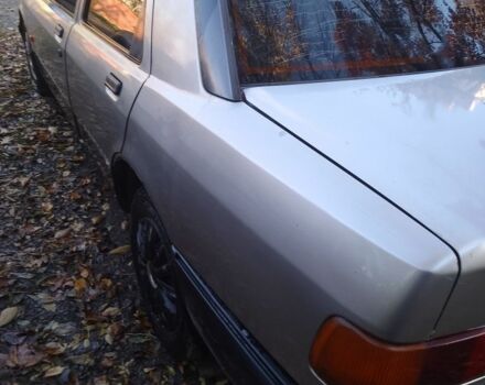 Серый Форд Сиерра, объемом двигателя 2 л и пробегом 500 тыс. км за 1000 $, фото 2 на Automoto.ua