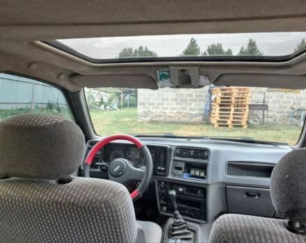 Сірий Форд Сієрра, об'ємом двигуна 2 л та пробігом 300 тис. км за 800 $, фото 7 на Automoto.ua