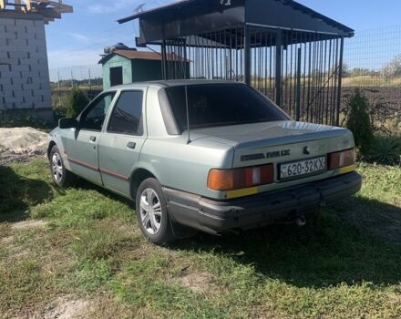 Серый Форд Сиерра, объемом двигателя 2 л и пробегом 300 тыс. км за 1200 $, фото 1 на Automoto.ua