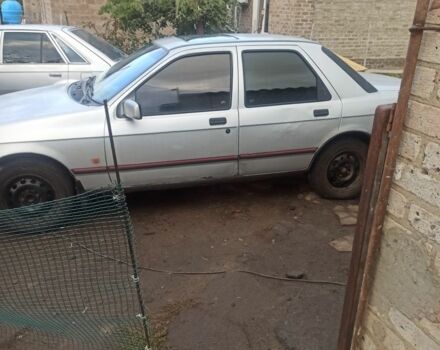 Серый Форд Сиерра, объемом двигателя 2 л и пробегом 13 тыс. км за 716 $, фото 3 на Automoto.ua