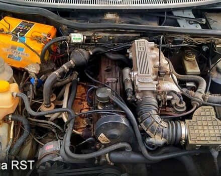 Сірий Форд Сієрра, об'ємом двигуна 2 л та пробігом 100 тис. км за 900 $, фото 1 на Automoto.ua