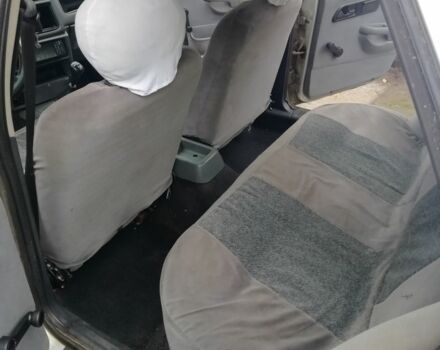 Форд Сиерра 1990 в Чернигове на Automoto.ua Серый Форд Сиерра, объемом двигателя 2 л и пробегом 240 тыс. км за 1200 $, фото 5 на Automoto.ua