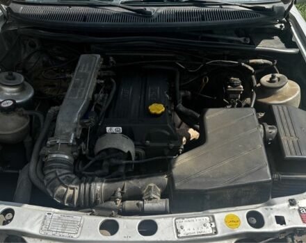 Серый Форд Сиерра, объемом двигателя 2 л и пробегом 999 тыс. км за 400 $, фото 7 на Automoto.ua