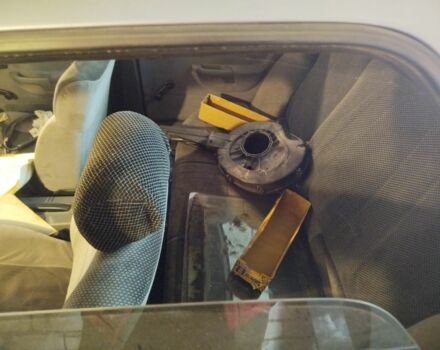 Серый Форд Сиерра, объемом двигателя 0 л и пробегом 1000 тыс. км за 400 $, фото 1 на Automoto.ua