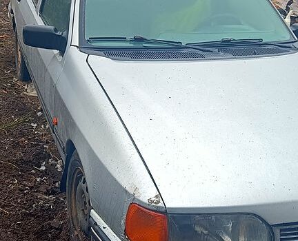 Сірий Форд Сієрра, об'ємом двигуна 2 л та пробігом 300 тис. км за 300 $, фото 4 на Automoto.ua