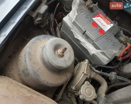 Серый Форд Сиерра, объемом двигателя 2 л и пробегом 253 тыс. км за 1300 $, фото 18 на Automoto.ua