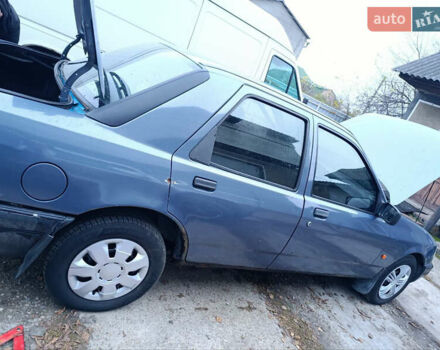 Серый Форд Сиерра, объемом двигателя 1.99 л и пробегом 15 тыс. км за 1600 $, фото 1 на Automoto.ua