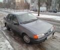 Серый Форд Сиерра, объемом двигателя 1.6 л и пробегом 300 тыс. км за 1200 $, фото 1 на Automoto.ua