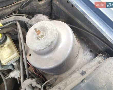 Серый Форд Сиерра, объемом двигателя 2 л и пробегом 253 тыс. км за 1300 $, фото 5 на Automoto.ua