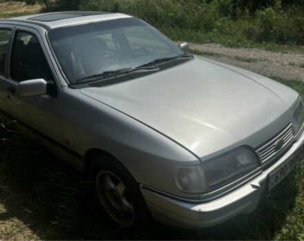 Серый Форд Сиерра, объемом двигателя 2 л и пробегом 999 тыс. км за 400 $, фото 5 на Automoto.ua