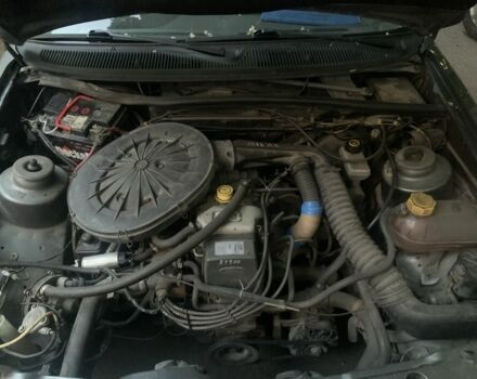 Сірий Форд Сієрра, об'ємом двигуна 1.6 л та пробігом 355 тис. км за 1000 $, фото 5 на Automoto.ua