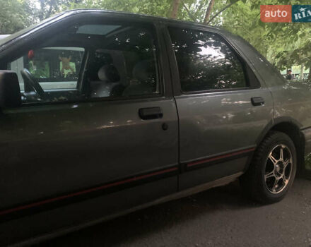 Сірий Форд Сієрра, об'ємом двигуна 1.6 л та пробігом 355 тис. км за 1000 $, фото 7 на Automoto.ua