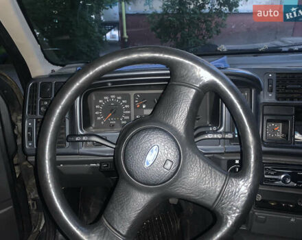 Сірий Форд Сієрра, об'ємом двигуна 1.6 л та пробігом 355 тис. км за 1000 $, фото 12 на Automoto.ua