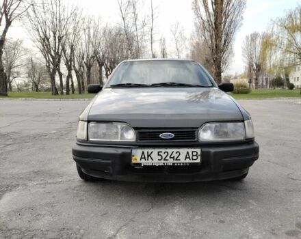 Сірий Форд Сієрра, об'ємом двигуна 2 л та пробігом 400 тис. км за 1194 $, фото 22 на Automoto.ua