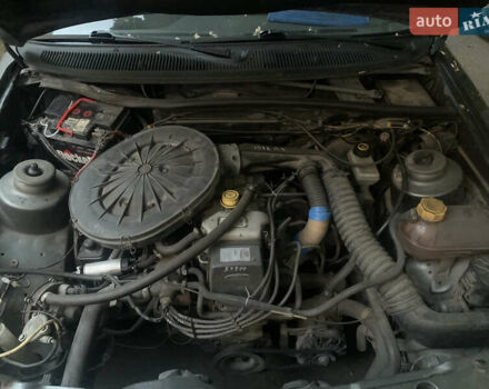 Сірий Форд Сієрра, об'ємом двигуна 1.6 л та пробігом 355 тис. км за 1000 $, фото 2 на Automoto.ua