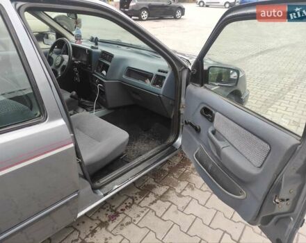Сірий Форд Сієрра, об'ємом двигуна 2 л та пробігом 444 тис. км за 800 $, фото 7 на Automoto.ua
