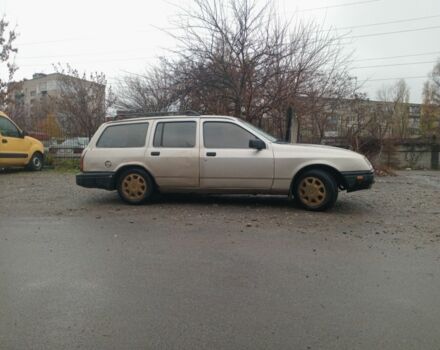 Серый Форд Сиерра, объемом двигателя 2 л и пробегом 400 тыс. км за 665 $, фото 3 на Automoto.ua