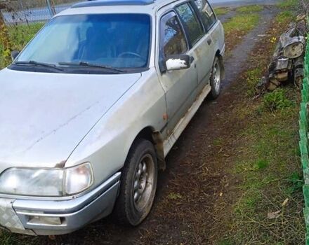 Серый Форд Сиерра, объемом двигателя 0 л и пробегом 158 тыс. км за 700 $, фото 4 на Automoto.ua