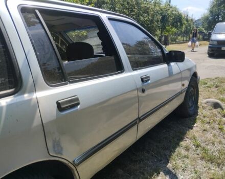 Сірий Форд Сієрра, об'ємом двигуна 1 л та пробігом 137 тис. км за 1000 $, фото 5 на Automoto.ua