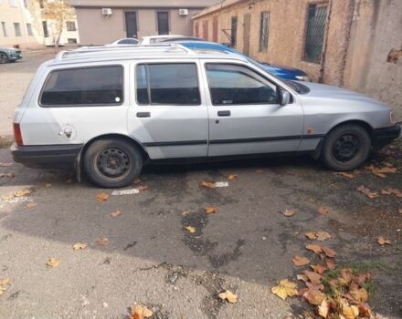 Сірий Форд Сієрра, об'ємом двигуна 2 л та пробігом 1 тис. км за 1400 $, фото 2 на Automoto.ua